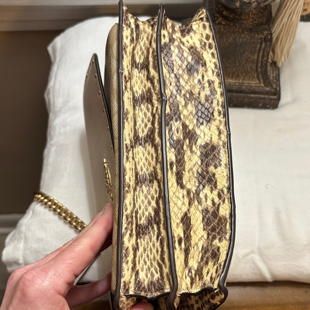 Coach Cream and Brown Crossbody Bag - Picture 12 of 13